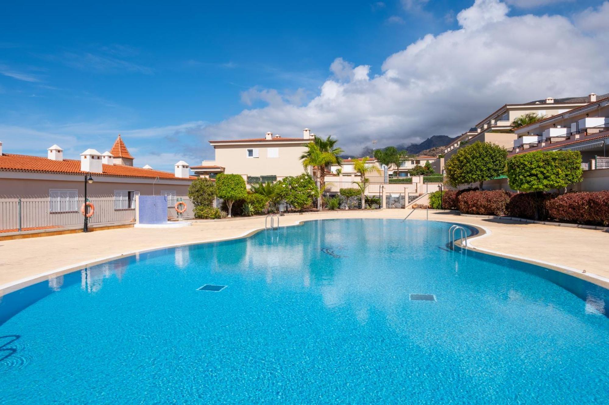 Ocean View Apartment Puerto de Santiago  Exterior photo
